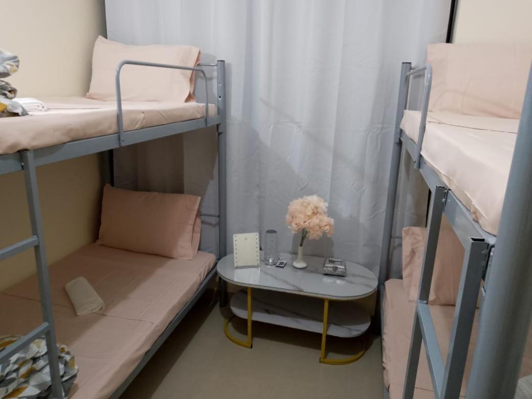 Top House Hostel アブダビ エクステリア 写真